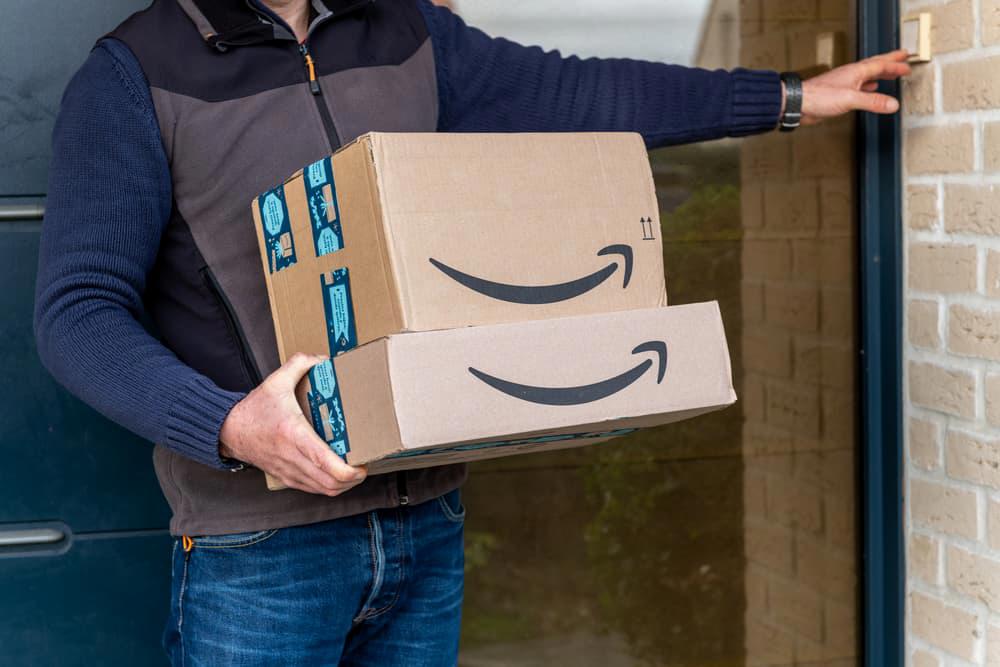 Amazon говорит, что прибытие сегодня, но не для доставки