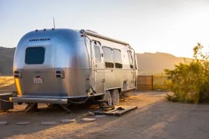 airstream 1672060792