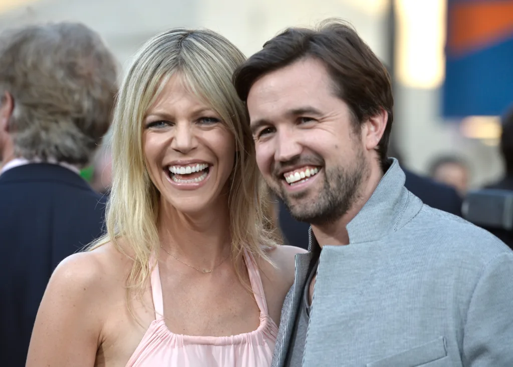 Rob McElhenney and Kaitlin Olson 1675185291