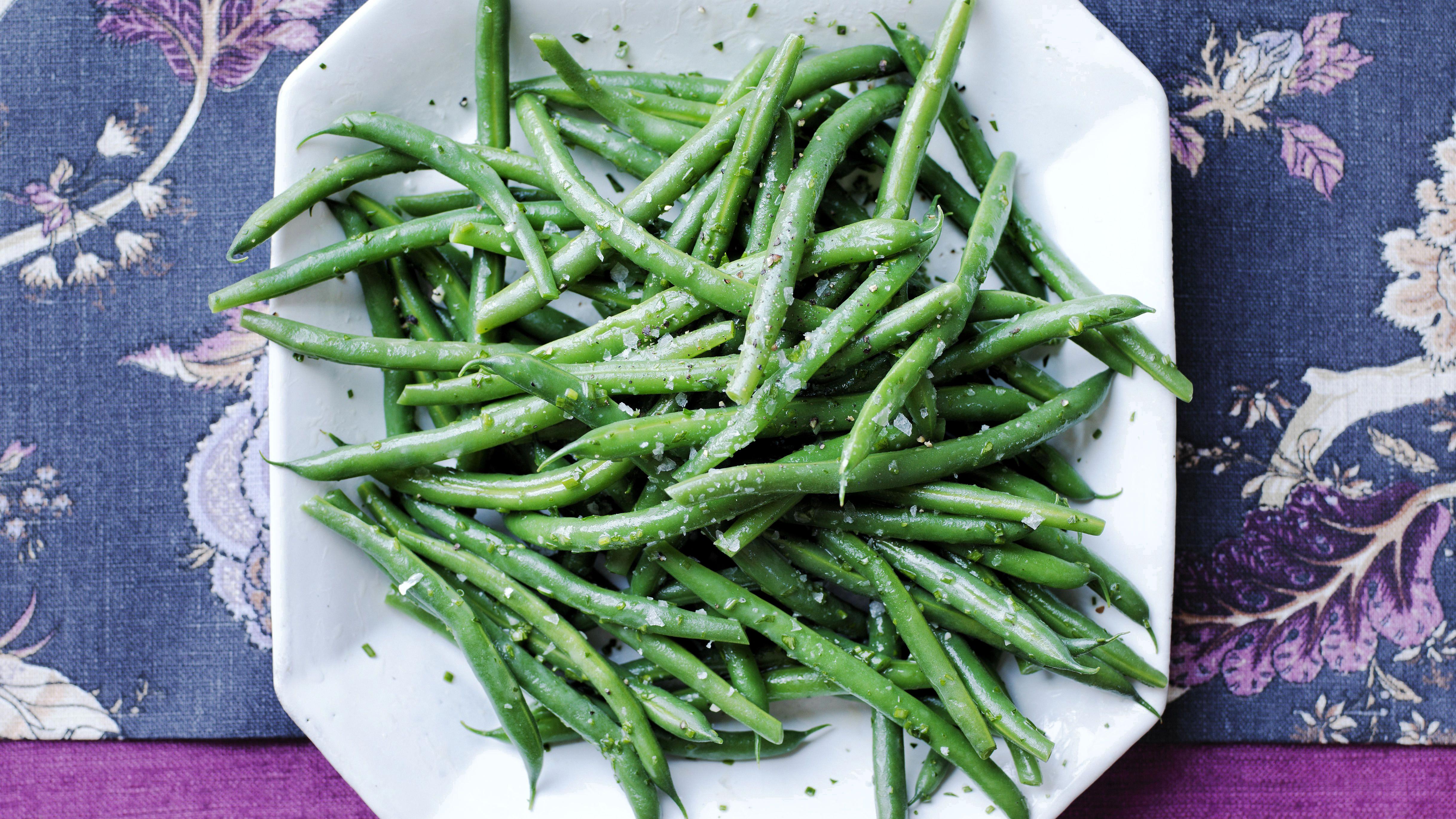 are green beans considered a starchy