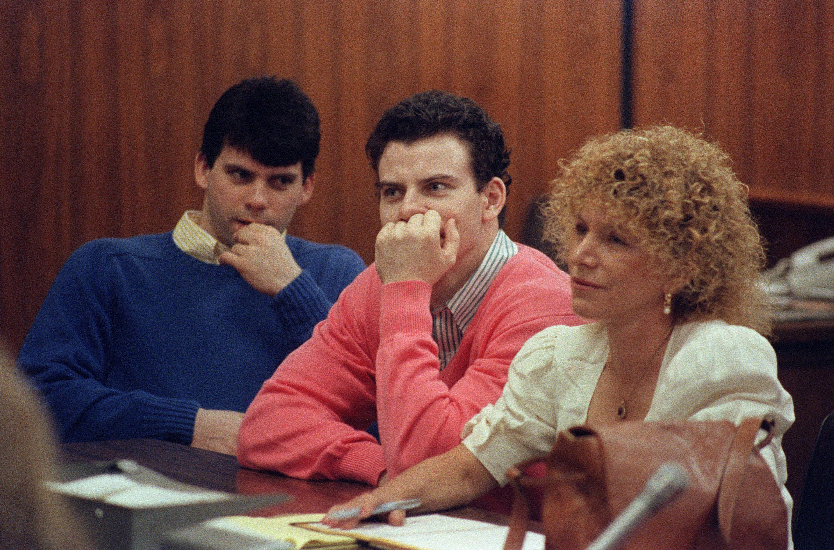 are the menendez brothers still alive