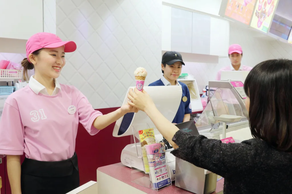 baskin robbins staff 1673888471