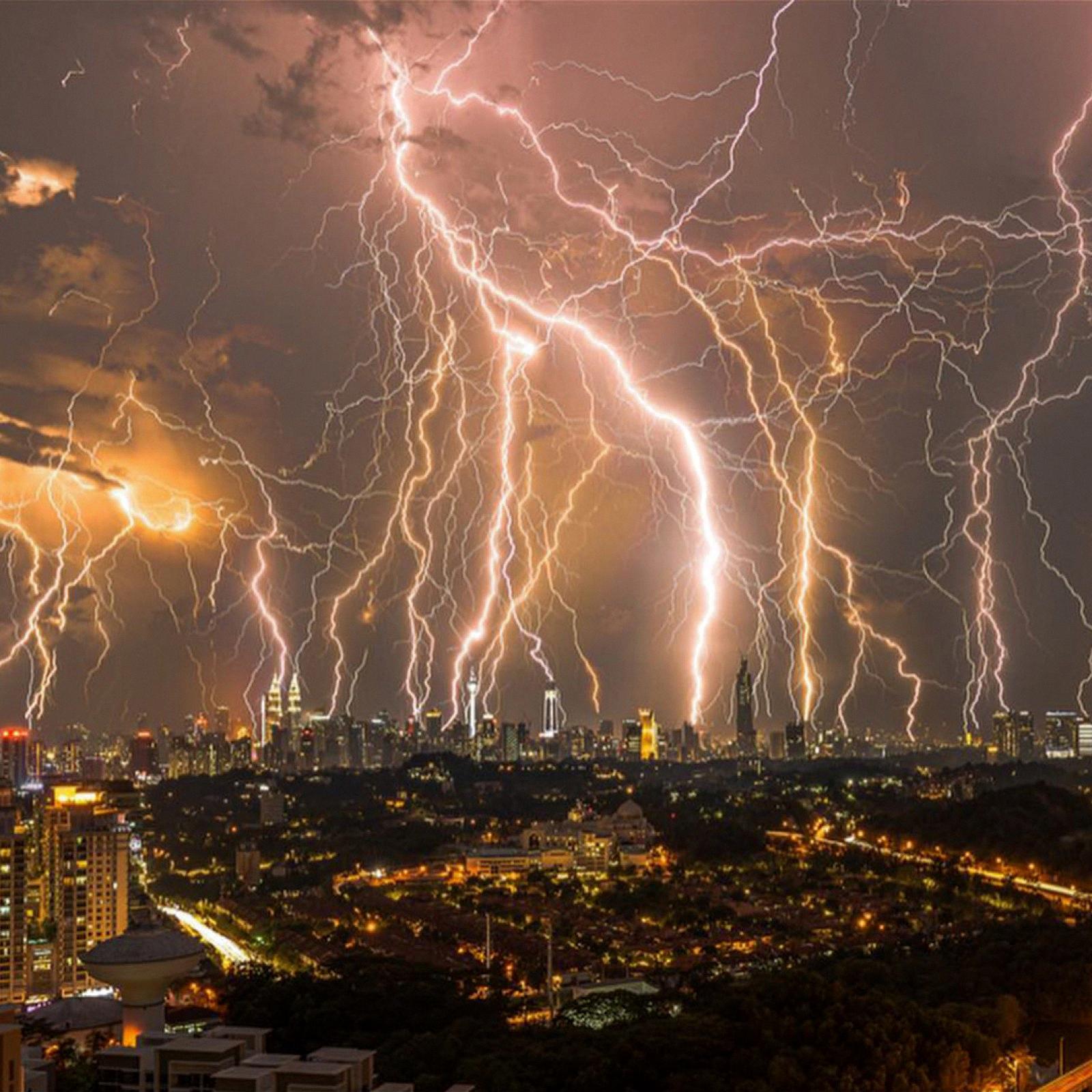 can lightning strike through a window