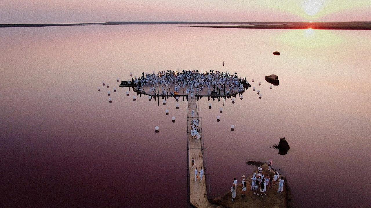 can you swim in the pink lake