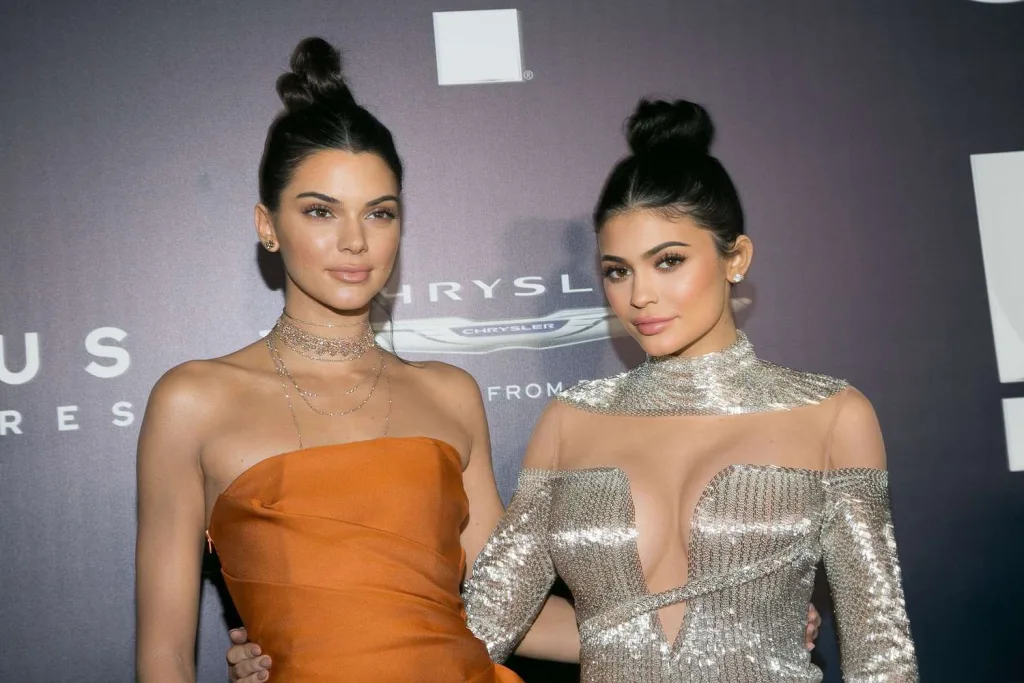 kendall and kylie jenner 1672904540