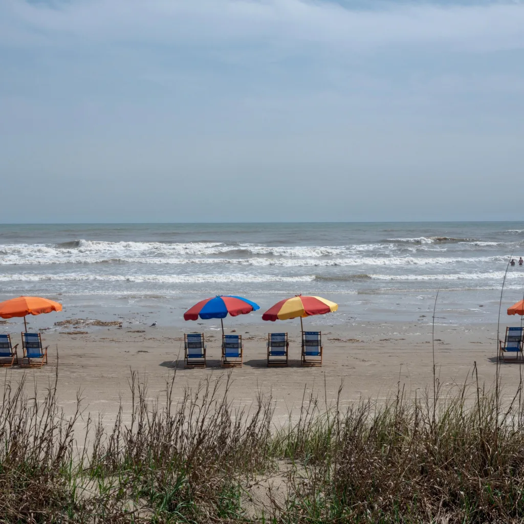 Getaway to Kansas City And Bask In The Gulf Coast's Best Beaches!