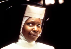 did whoopi goldberg sing in sister act 1