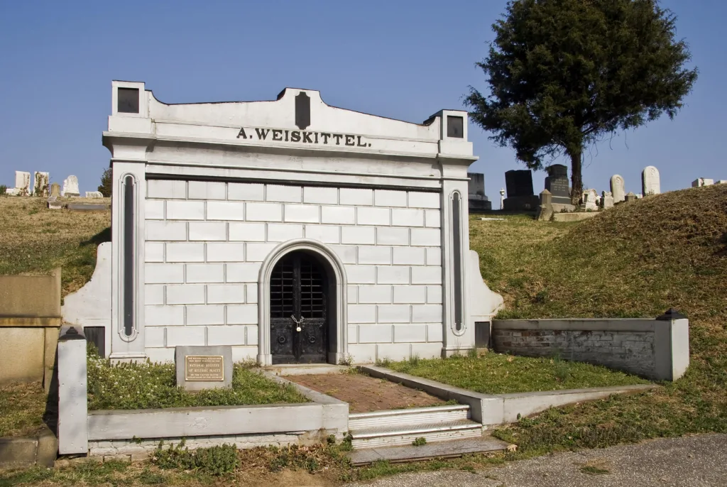 Protecting A Loved One's Final Resting Place