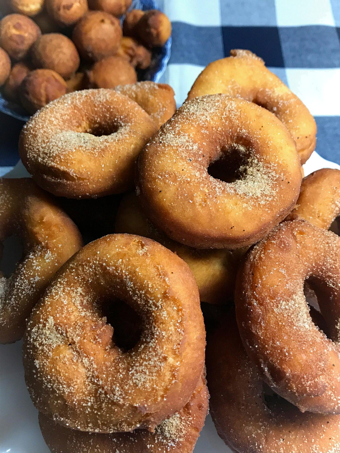 Sweet Tips for Finding DairyFree, Vegan Donuts