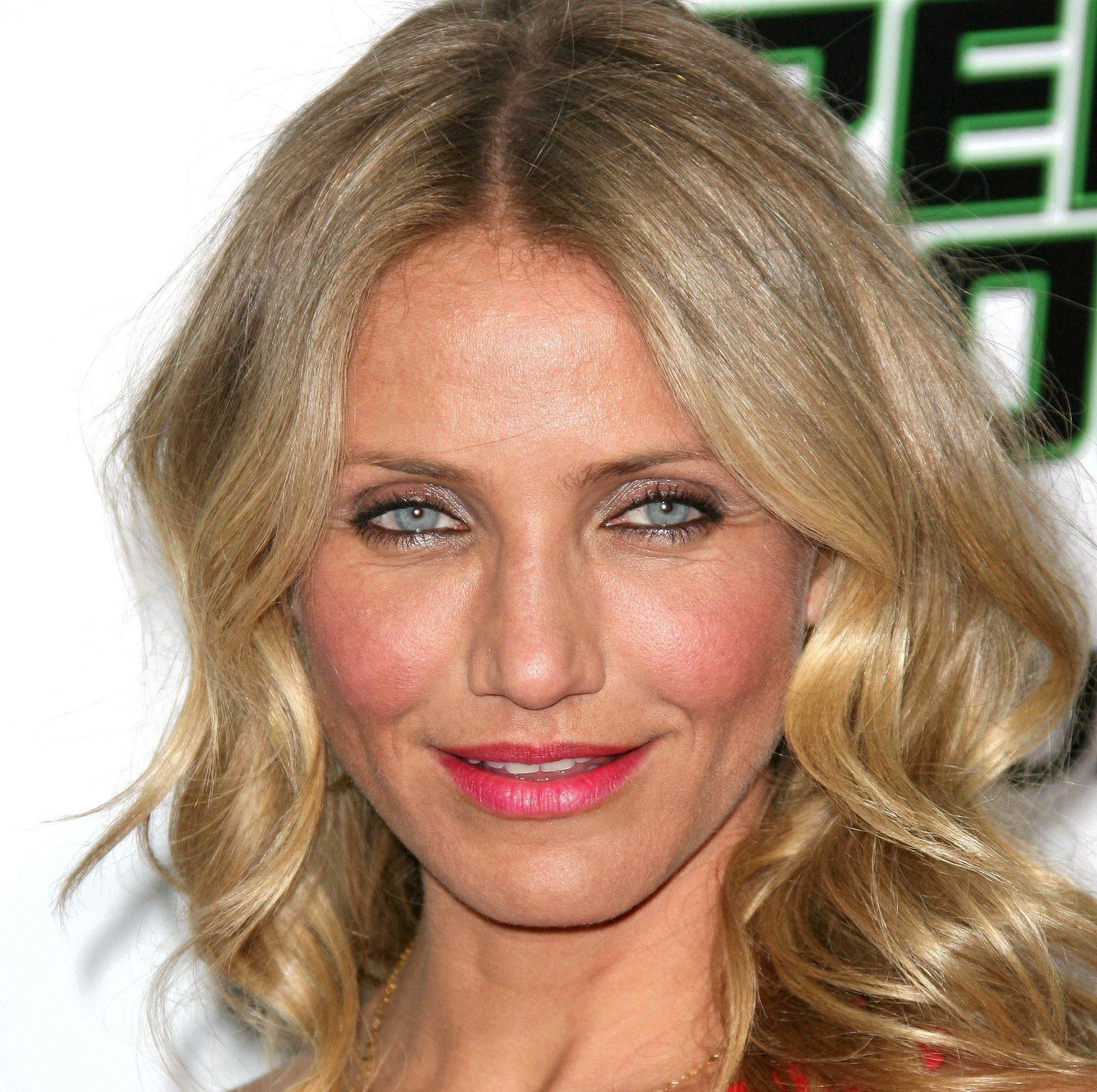 does cameron diaz have a twin