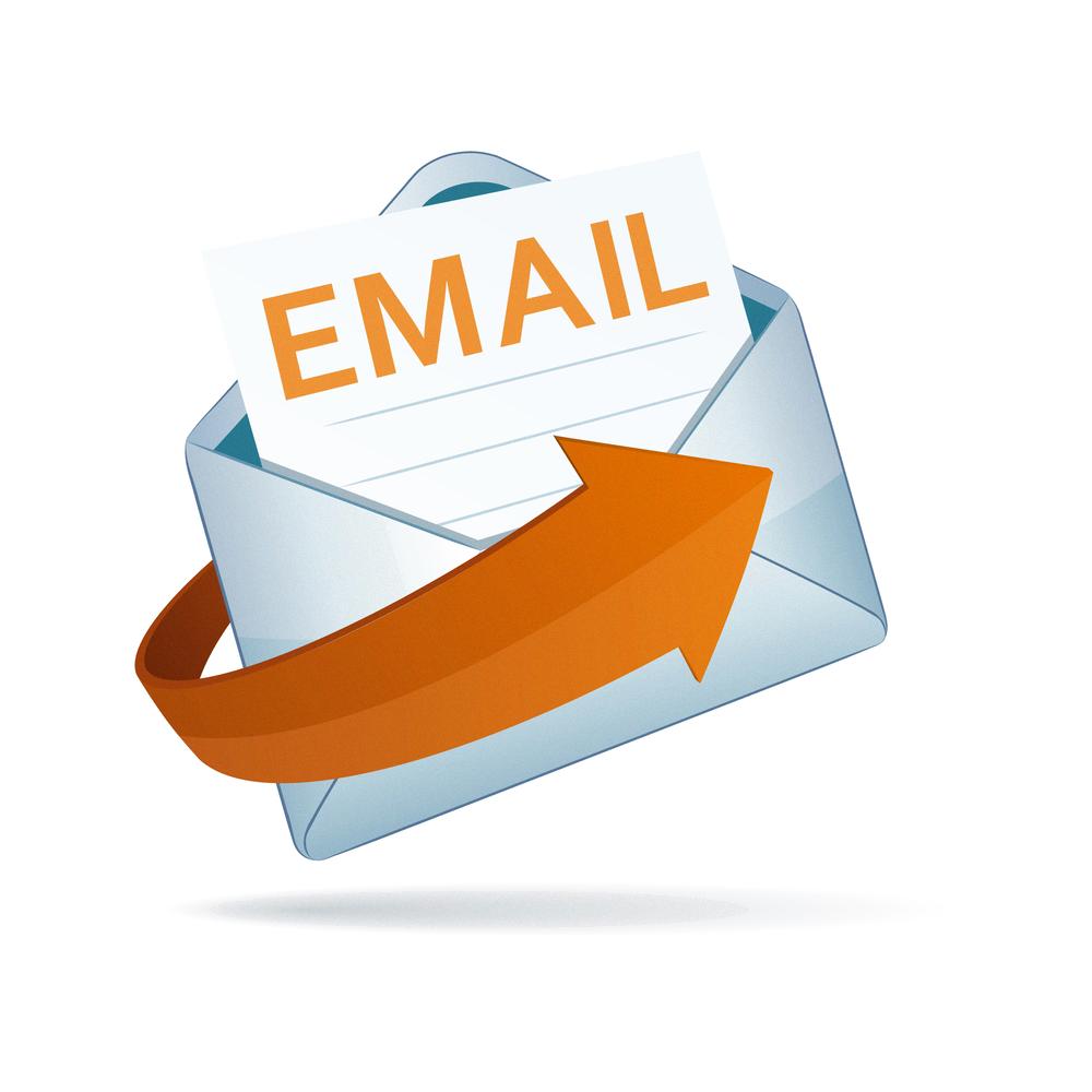 does forwarding an email include attachments