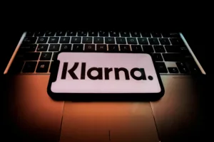 does klarna report to credit bureaus 1 1