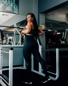 glutes 1679745578