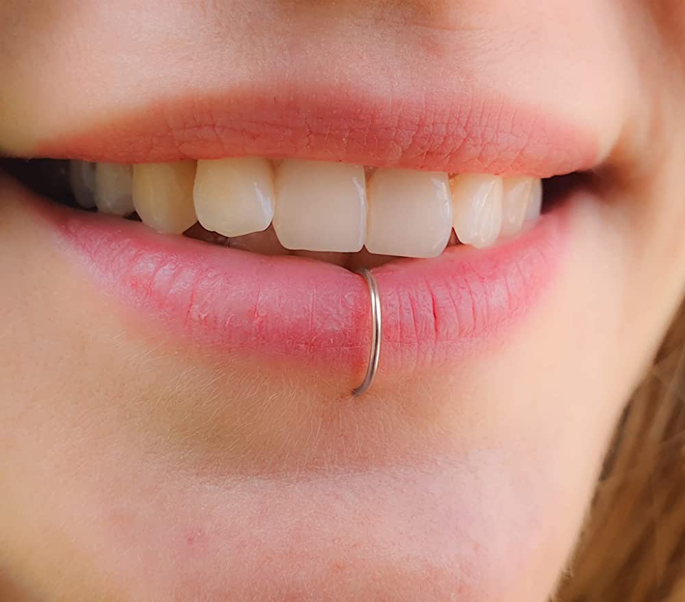 lip piercing 1678525279