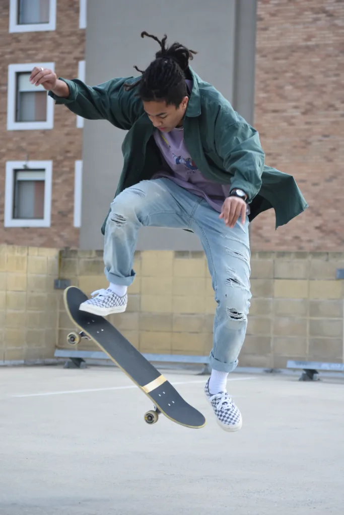 skateboard 1679742806