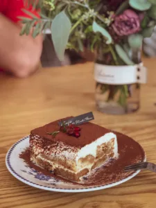 tiramisu 1679757365