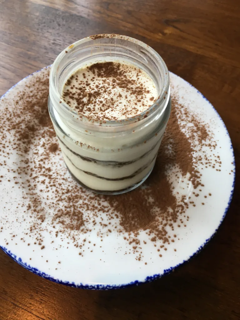 tiramisu 1679757370