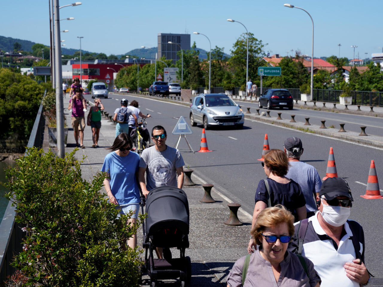 Traversing AmapáGuyane Frontier France's Longest Border