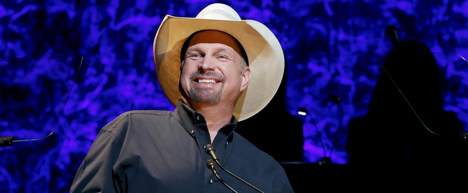 garth brooks apple music