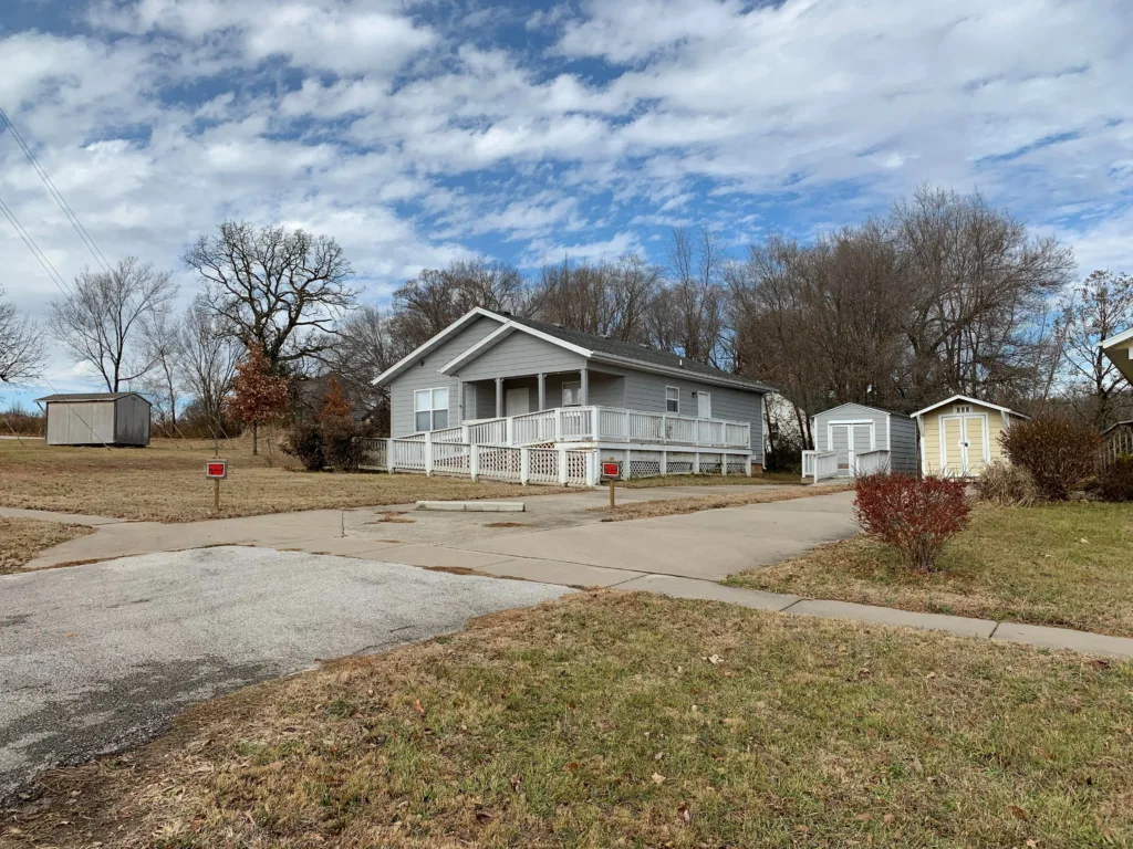 Visiting the Infamous Gypsy Rose House in Springfield, Mo