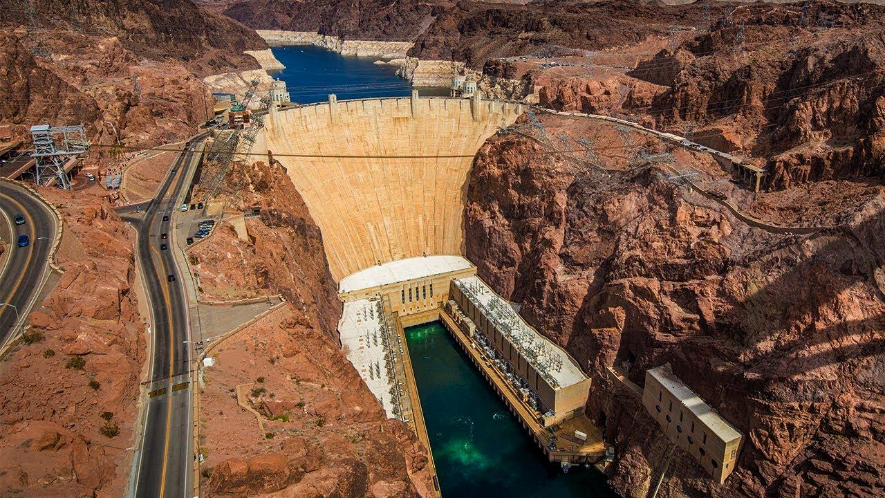 how are dams built