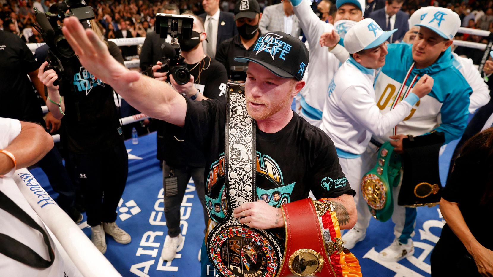 how many belts does canelo have