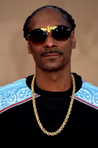 how old is snoop dogg 1 1