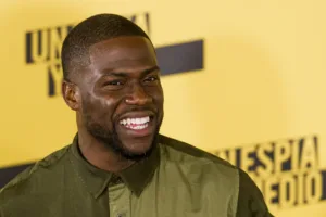 how tall is kevin hart 2021 1 1