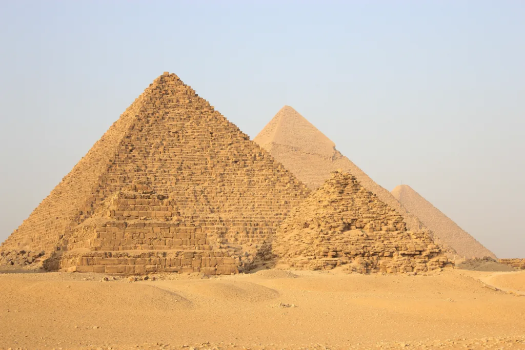 pyramids 1682325728