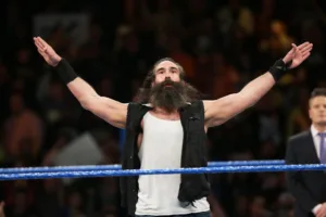 Luke harper 1684596126