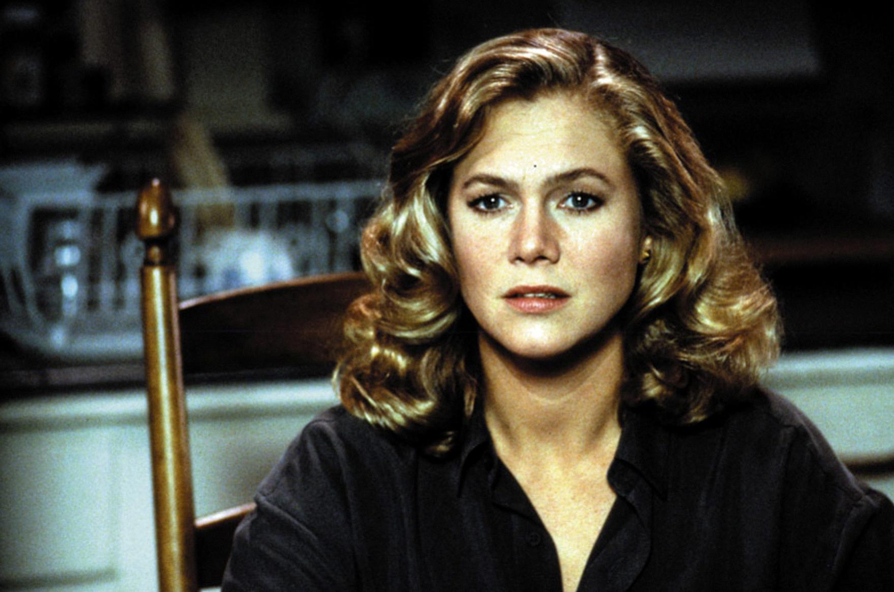 Kathleen Turner Battles with RA