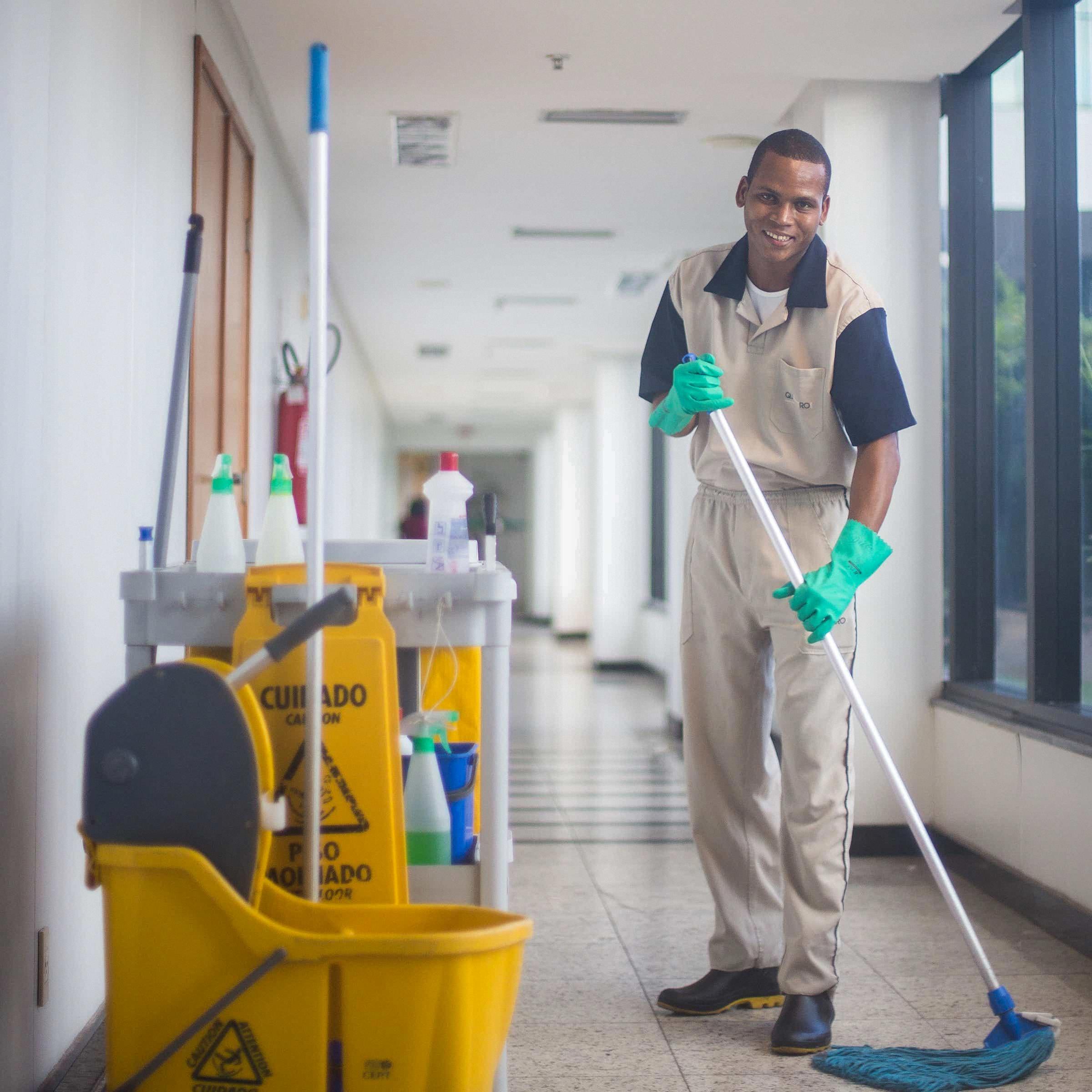 janitor vs custodian