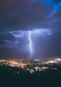 lightning 1684576794