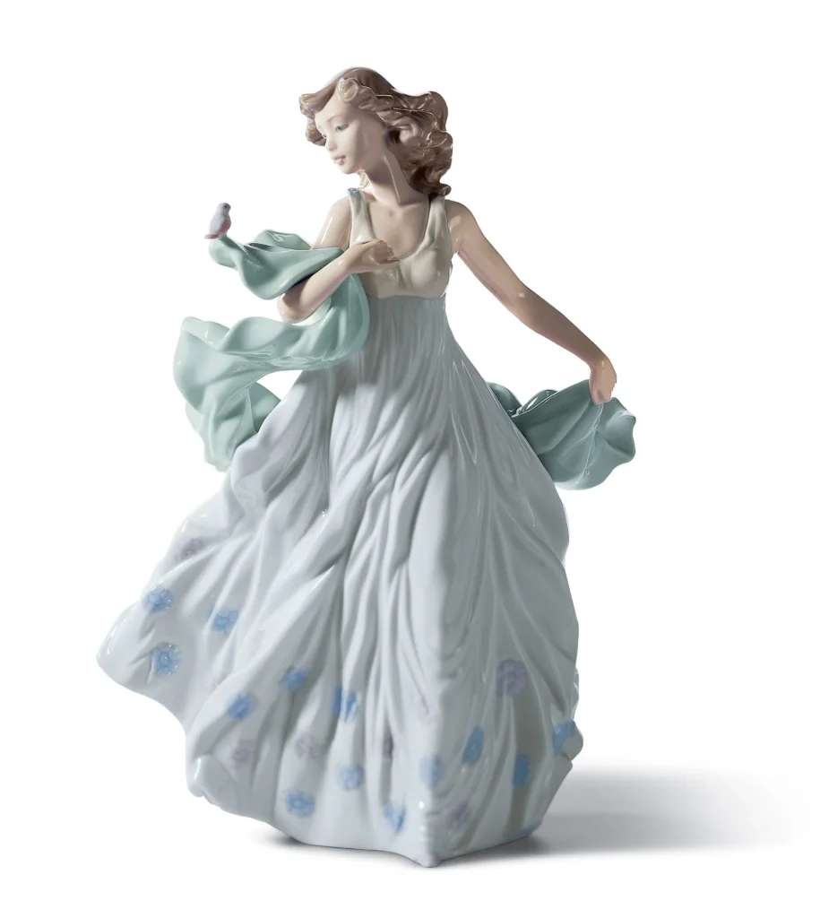 lladro figurine 1684585103