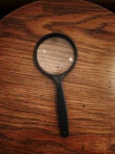 magnifying glass 1684604947