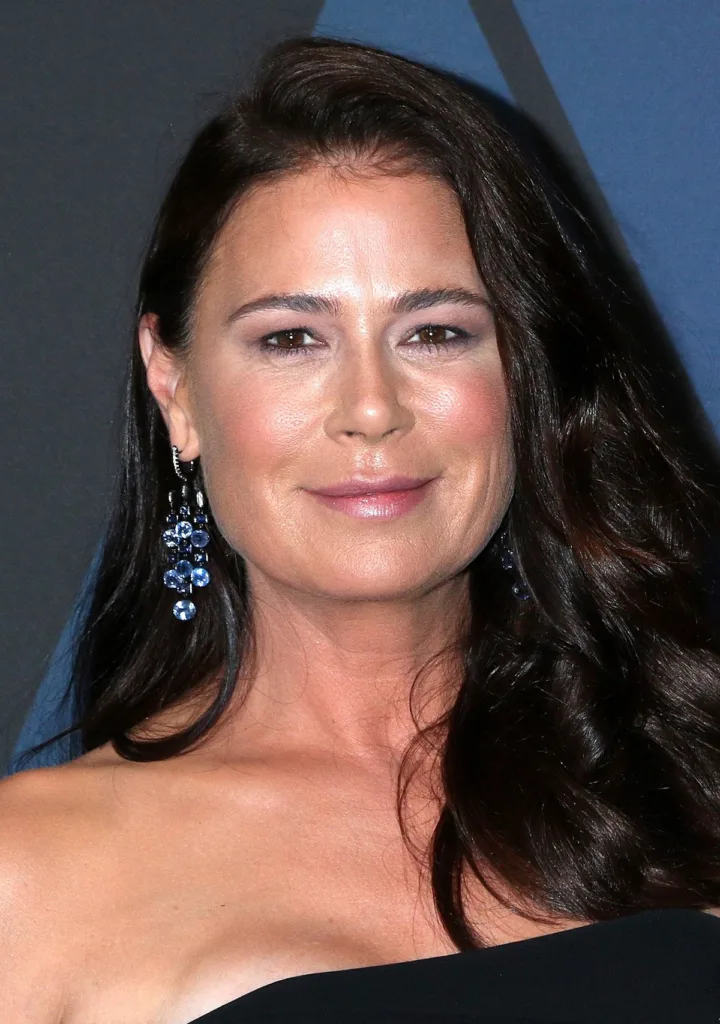 maura tierney 1684666522