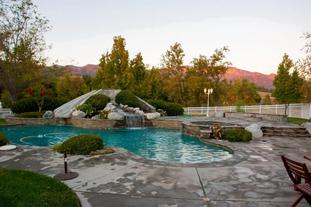 Ojai's Spiritual Energy Draws In Thousands Of Visitors