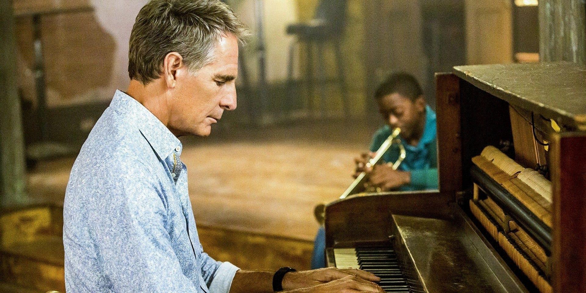 scott bakula can he play piano