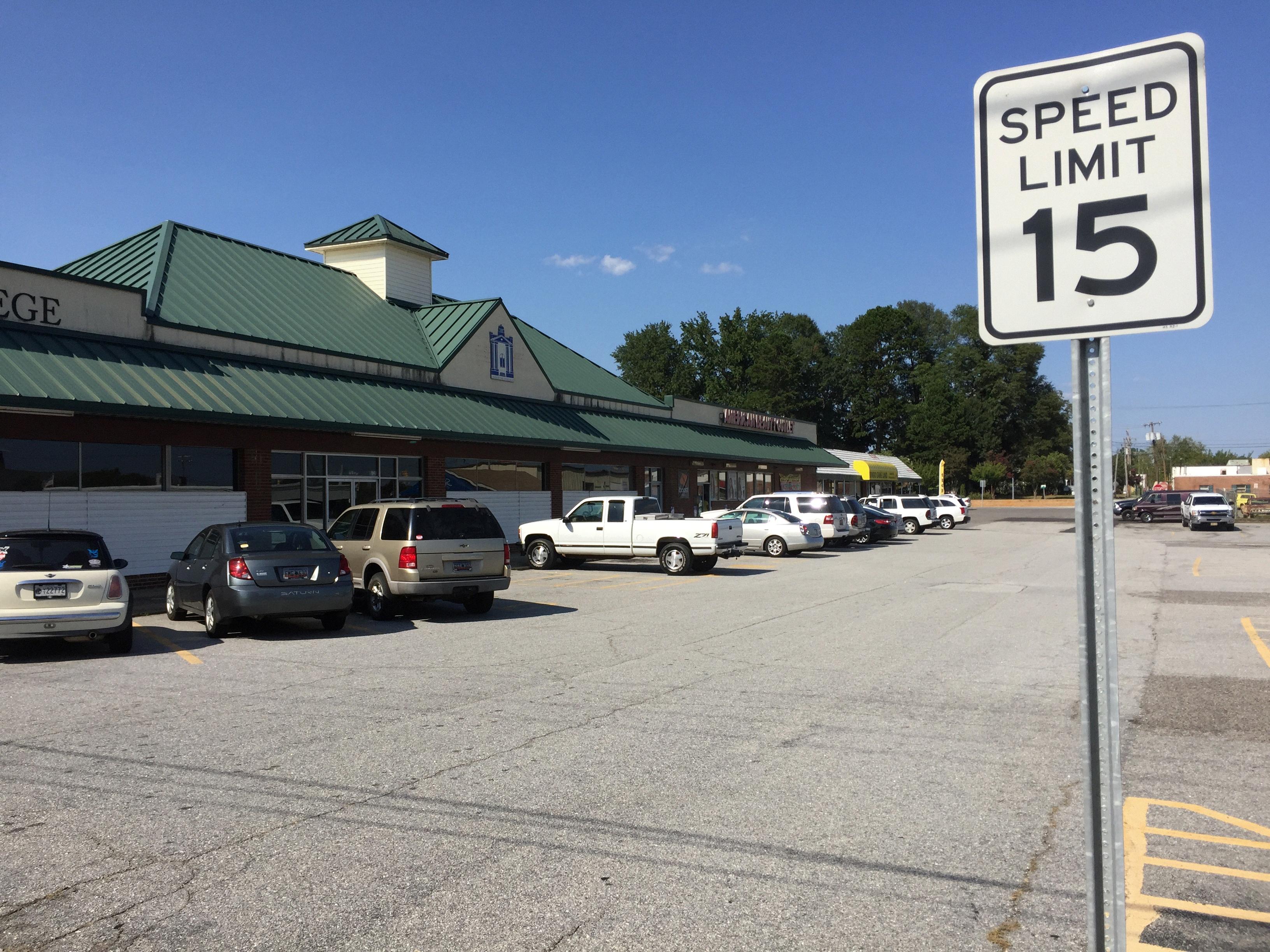 speed limit in an alley