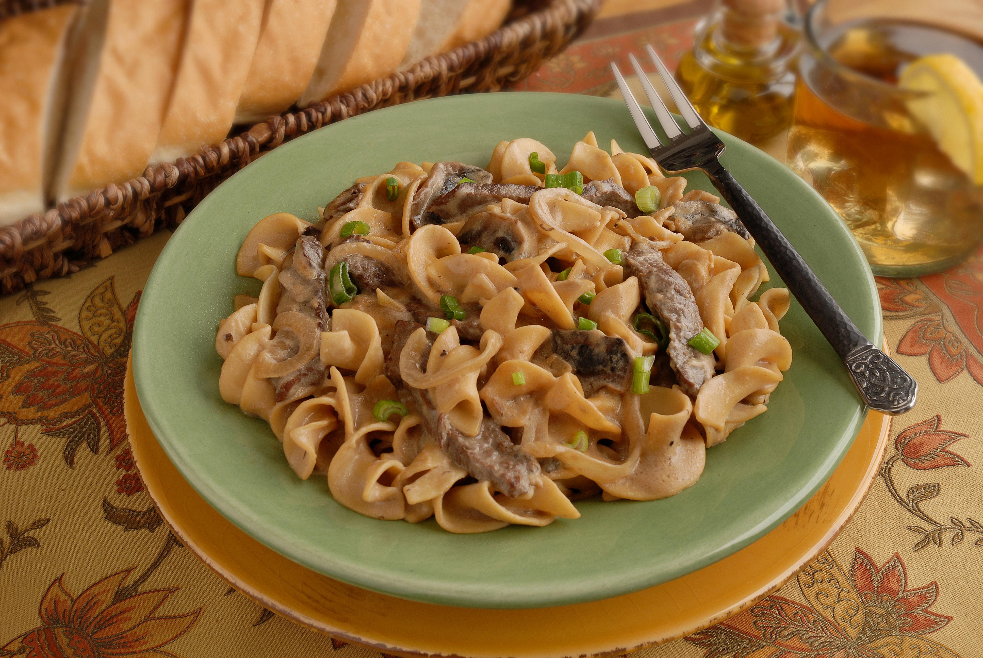steak stroganoff noodles and company