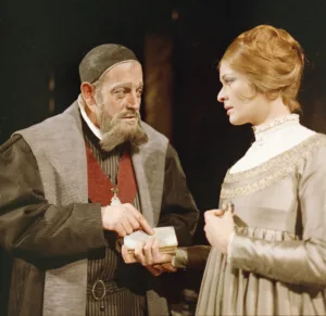 polonius ophelia 1685784249