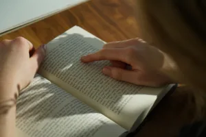 reading 1686128212