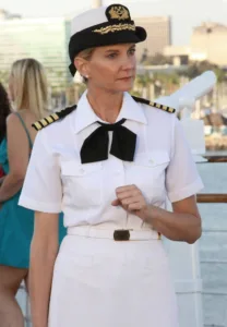 the captain new girl 1 1