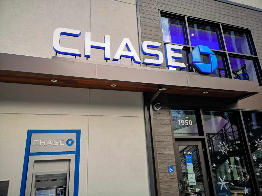 Chase bank 1688839272