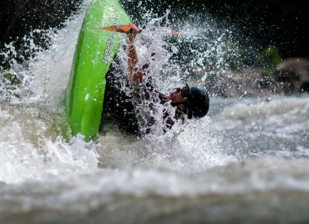 capsized boat 1690461408