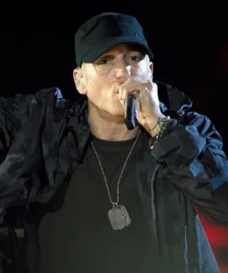 eminem 1690634235