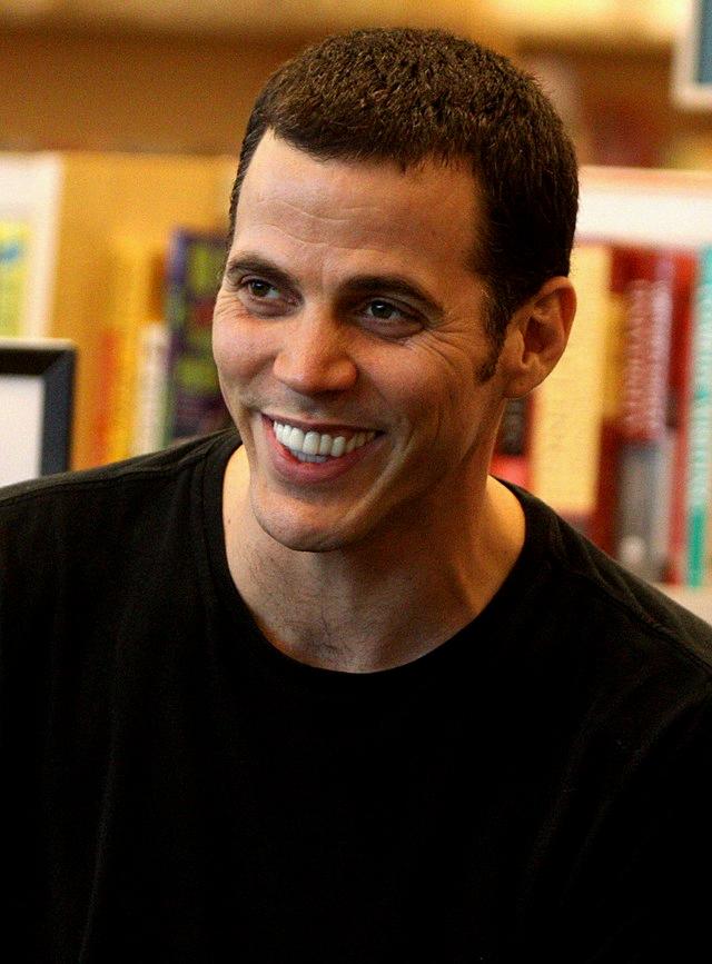 what happened to steve o voice