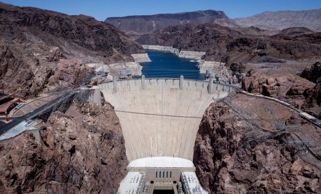 All Hell Breaks Loose if Hoover Dam Collapses