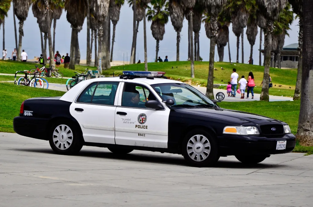 A Glimpse Into The History Of Police Cars a-glimpse-into-the-history-of-police-cars