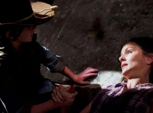 when does lori die in the walking dead 1